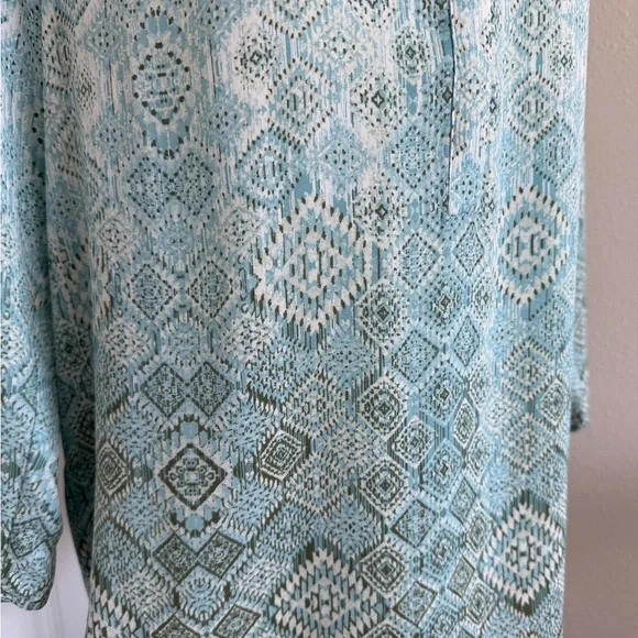 NYDJ Aqua Geometric Blouse - Picture 3 of 6